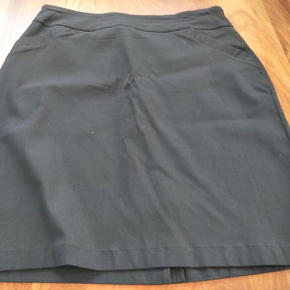 Black Skirt 